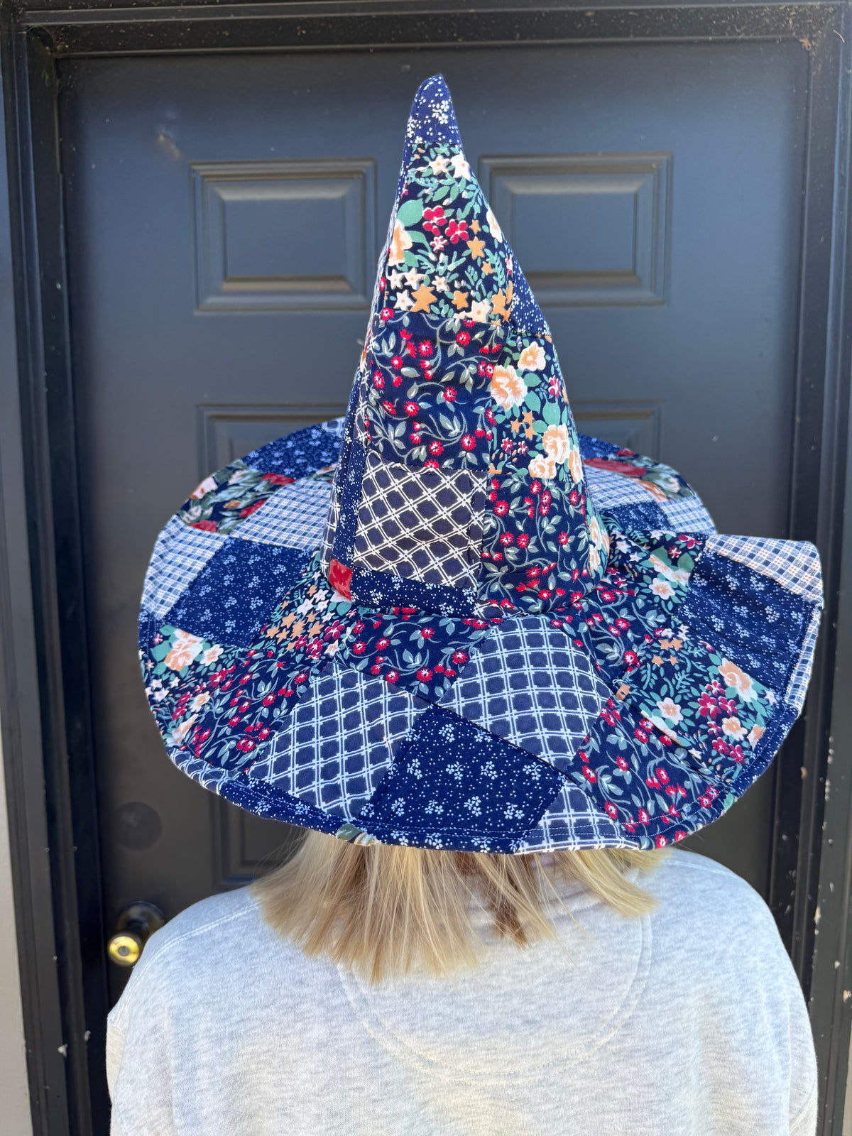 Quilt Witch Hat (01)