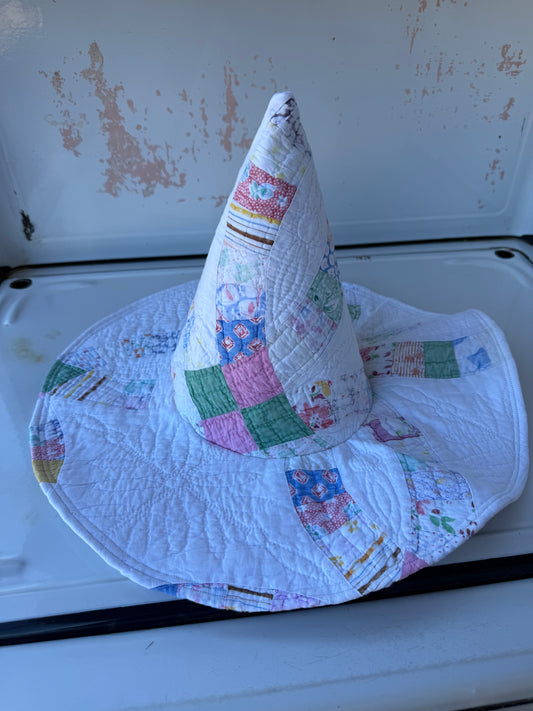 Quilt Witch Hat (02)