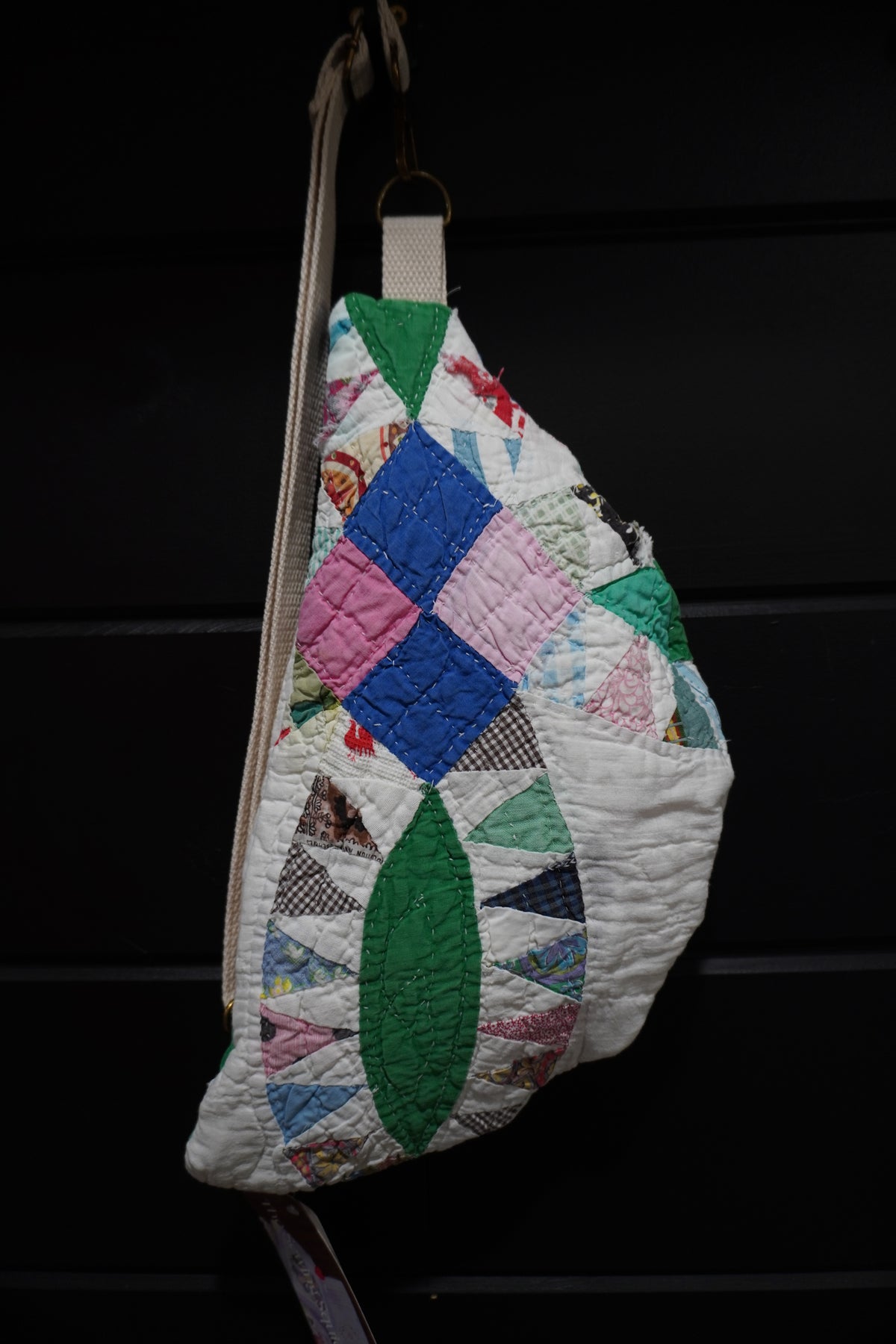 Sling Bag (01)